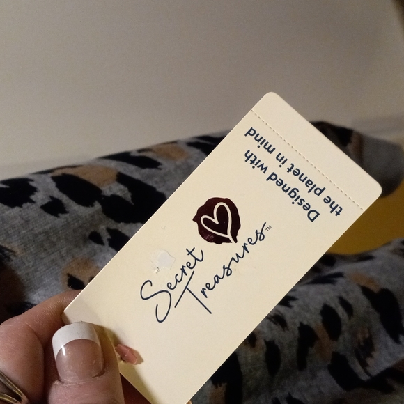 Secret treasures short set/top&bottoms - Picture 4 of 14